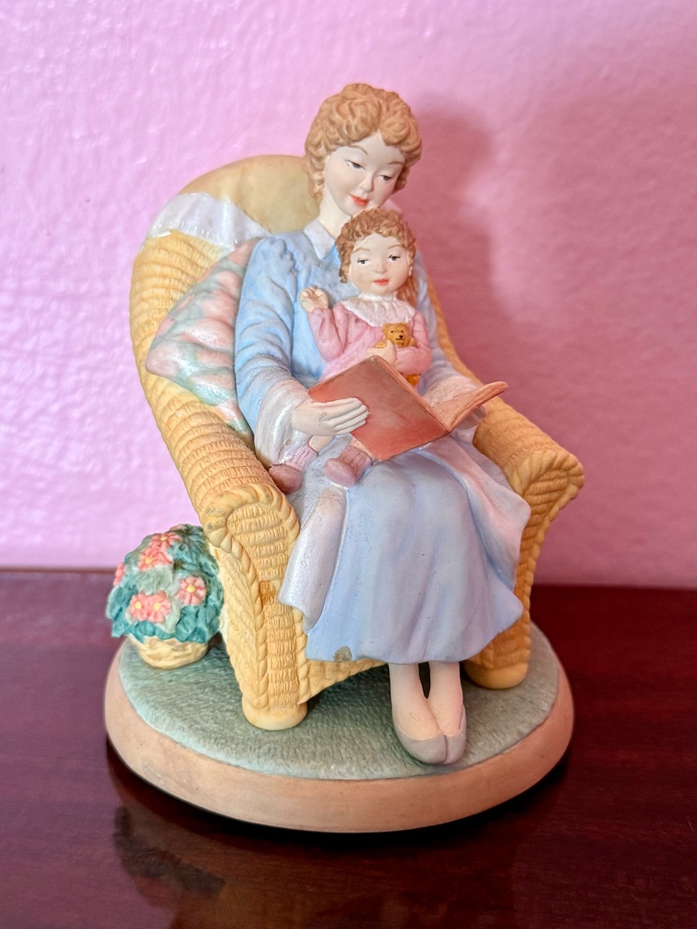 Hallmark Spoonful of Stars Love Like No Other Becky Kelly Figurine 1998